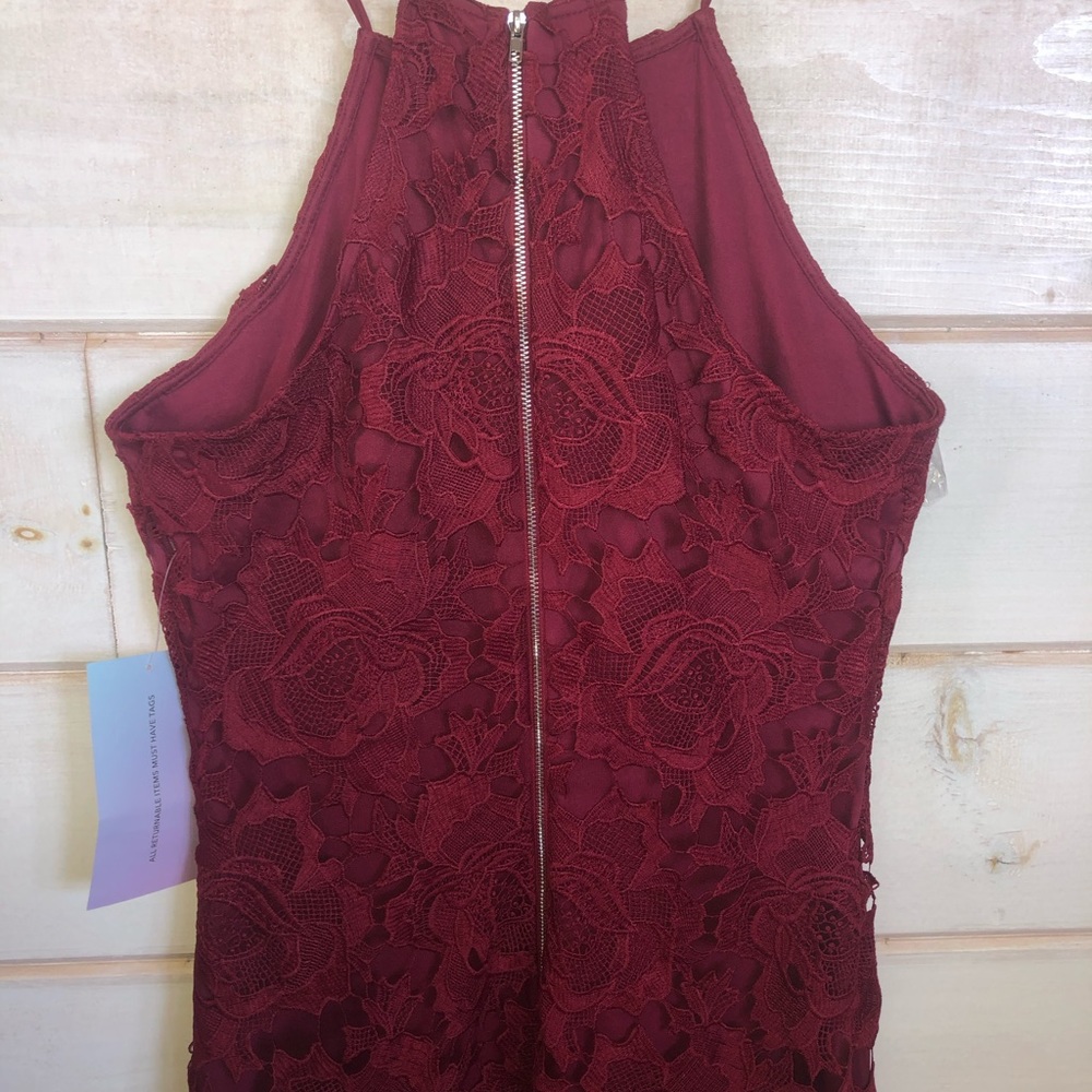 Just Me Dress - Picture 2 of 7